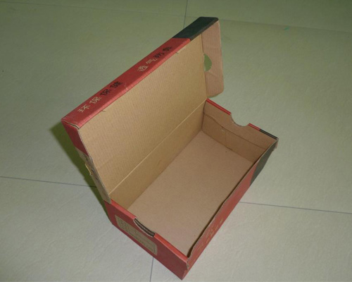 纸盒成型机