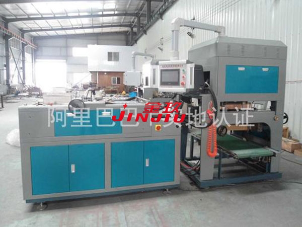 河南Carton moulding machine at a high speed